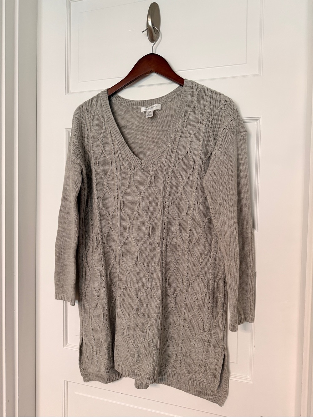 Motherhood Maternity Gray Cable Knit V-Neck Sweater
